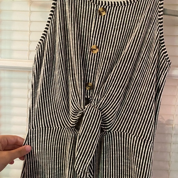 Striped dress - Picture 2 of 3